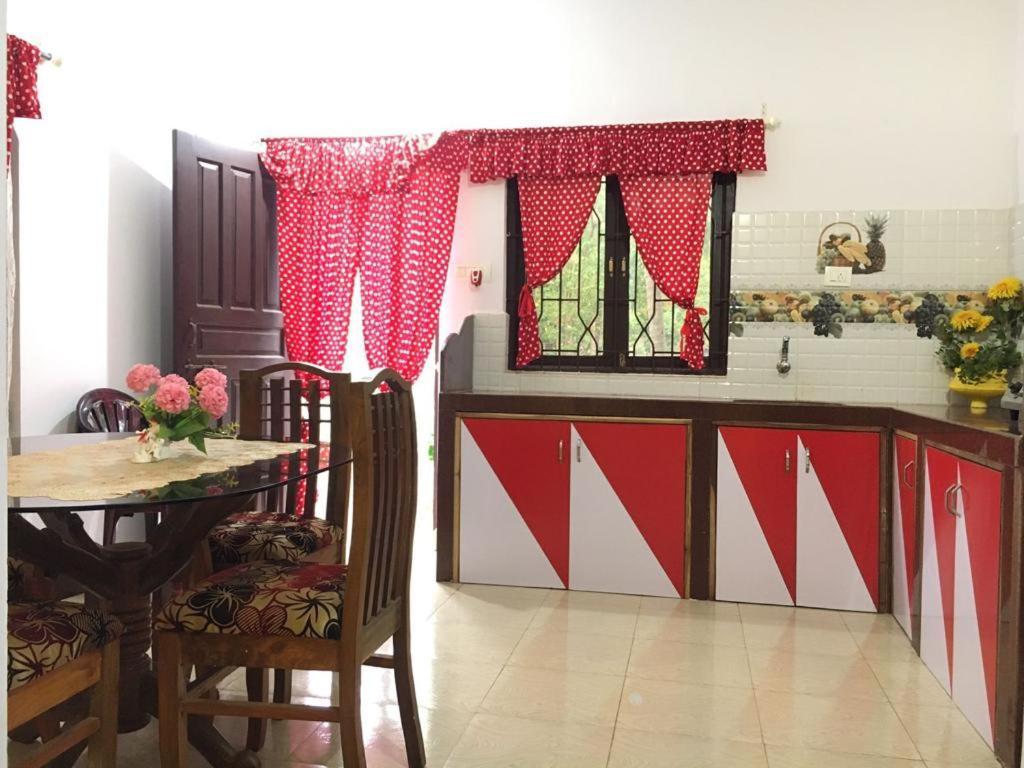 Maria Guest House Bardez Экстерьер фото